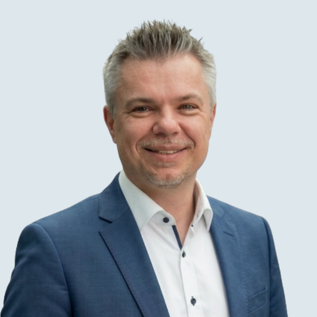 Stefan Müller